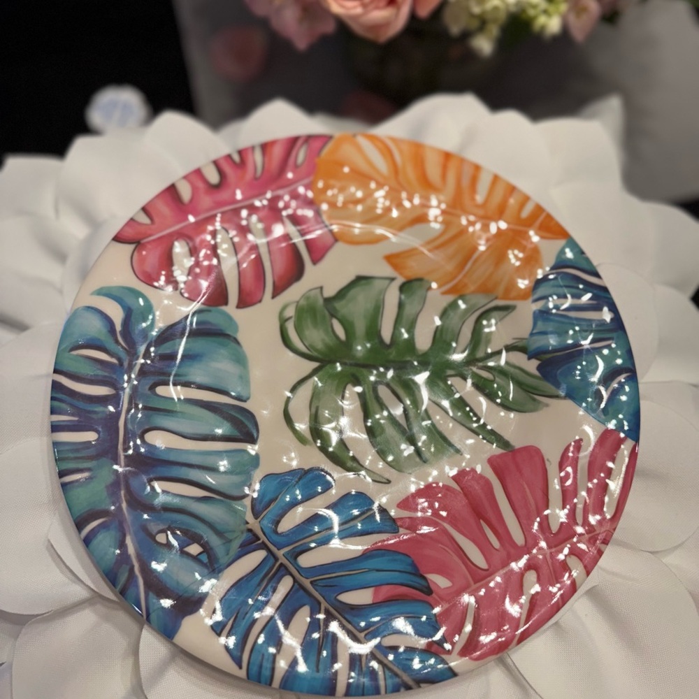 Tropical 8 piece set Melamine Leaf Patterned Dinner Plates & Bowls NWT - Picture 10 of 14